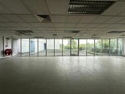Moreton Logistics Centre (D5), Retail #620578541